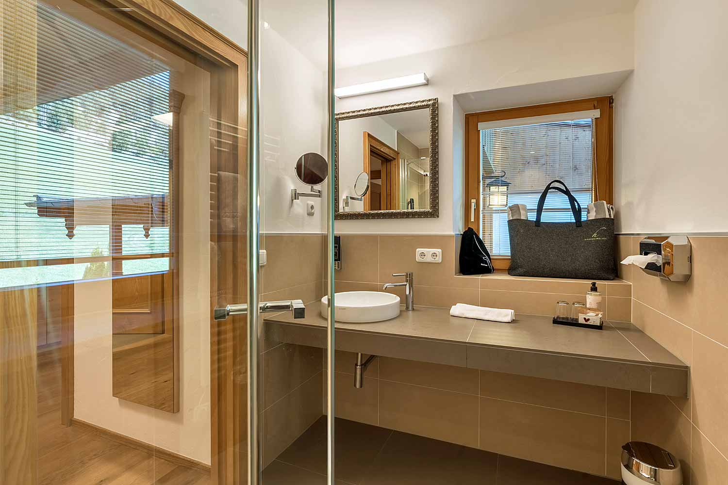 Familiensuite Waldstimmung Bad