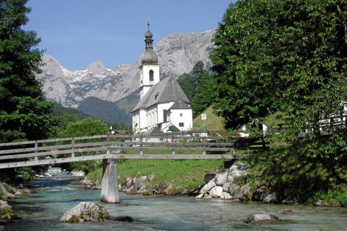 Kirche in Ramsau - 1. Bergsteigerdorf in Deutschland